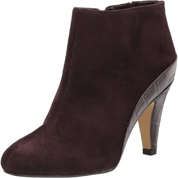 Bella Vita Women's Brennan Bootie - Picture 1 of 6